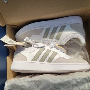 Adidas Hoops